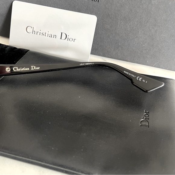 DIOR Sunglasses 😎 - Picture 4 of 10